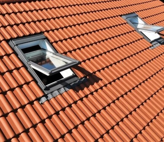 Exploring the Pros and Cons of Different Materials for Your Home’s Roofing Materials Roofing